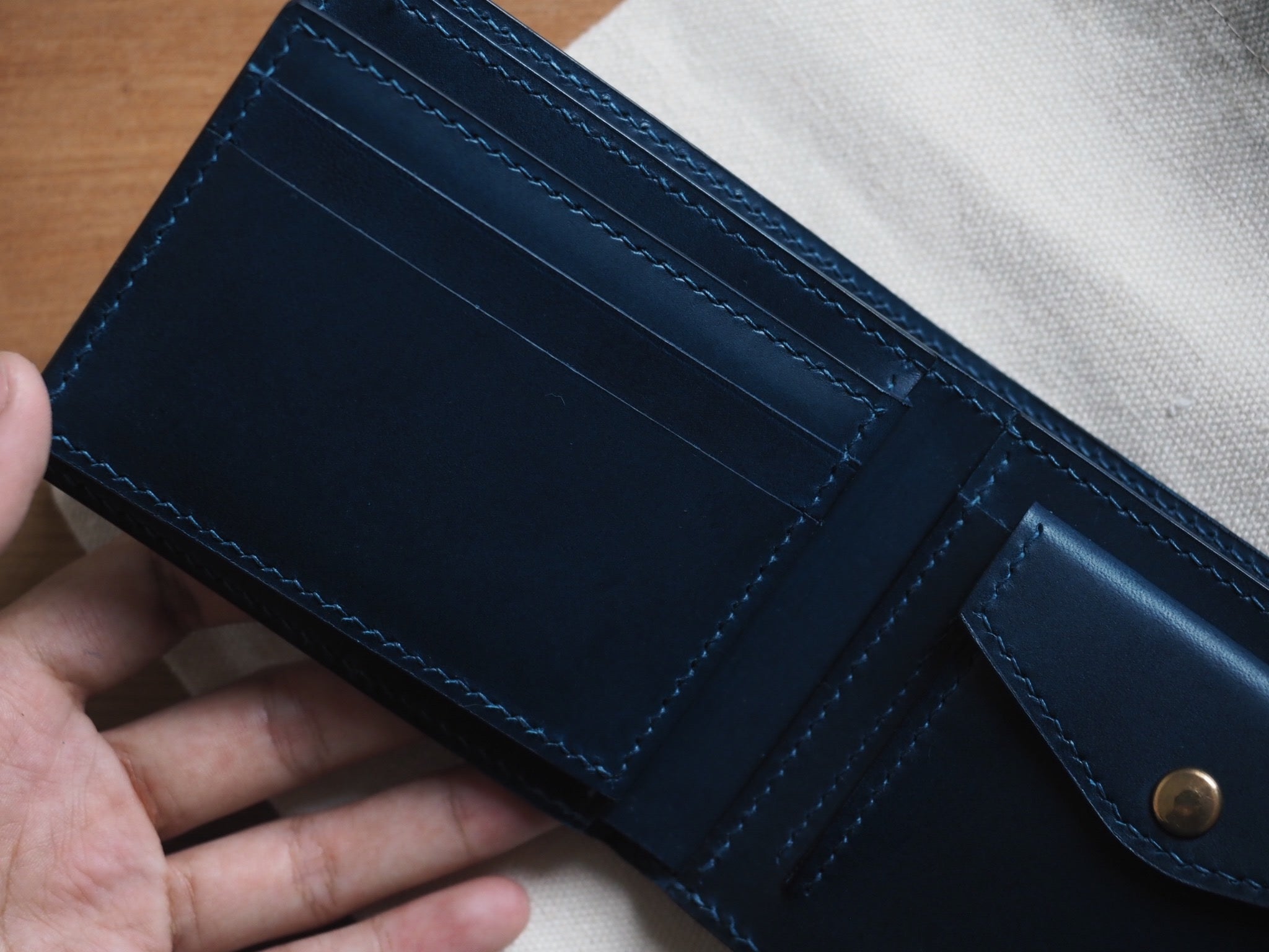Trifold Short Wallet with Coins Bag